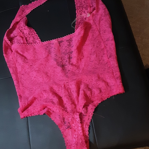 NWOT VICTORIAS SECRET LACE BODYSUIT MEDIUM - Picture 4 of 5